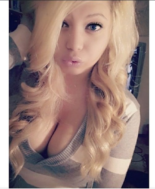 Hot blonde girlfriend’s cleavage