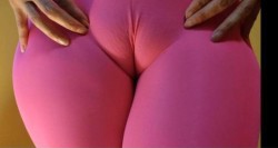 Such a hot plump camel toe