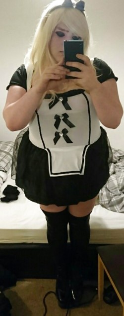 Sissy Maid Nina’s Selfie