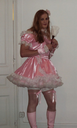 Sissy Maid Needs to Come Clean My House and My Balls