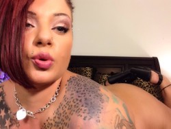 BBW Kinktress, Fetish Lover and All Around Dominant Bitch