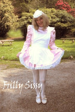 sissy to expose again
