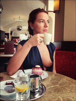 Can I get a tall skinny mocha with tit?