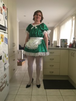 sissy maid