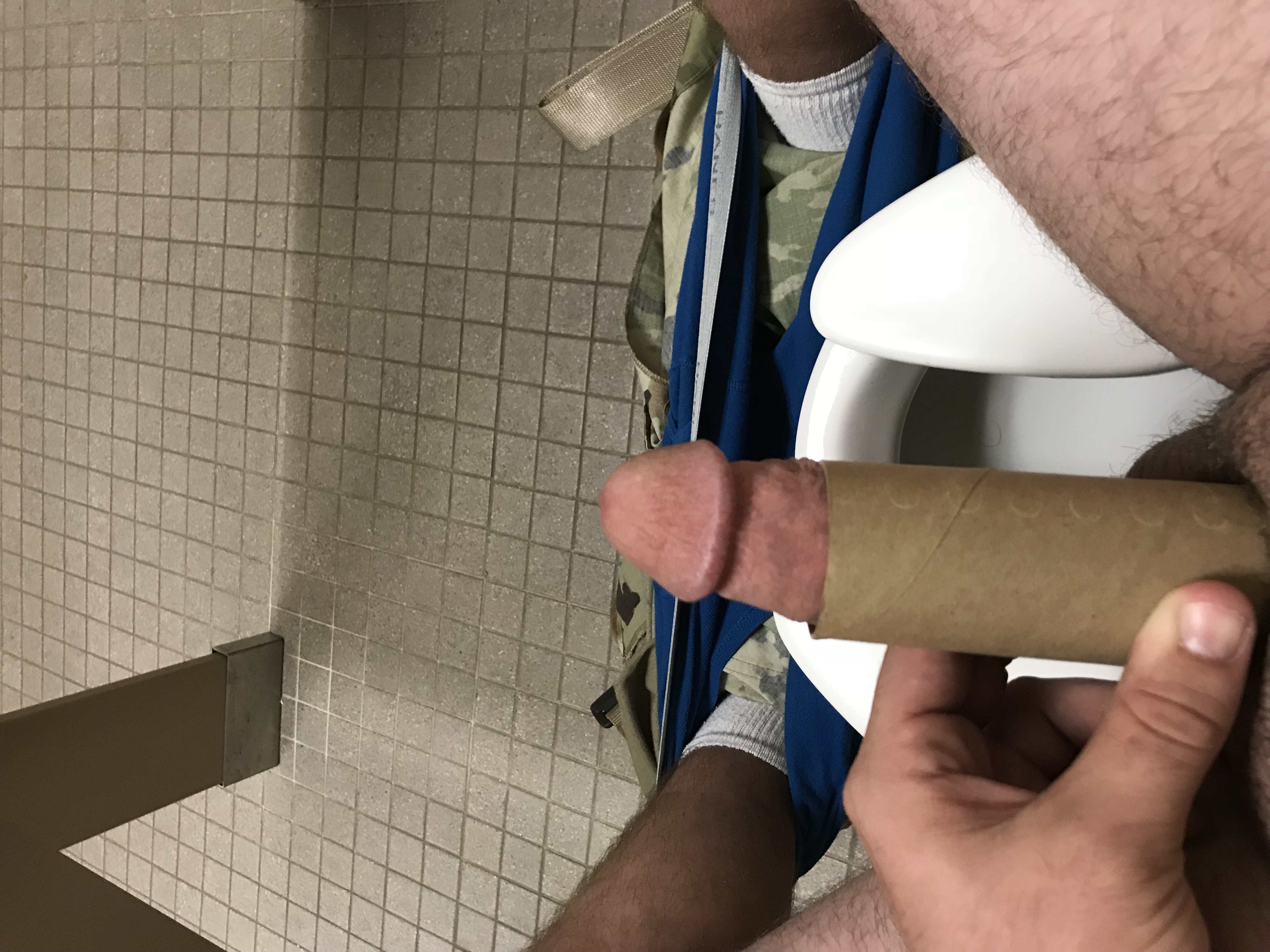 Toilet paper roll dick size test