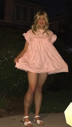 Blonde Bimbo Sissy Exposed