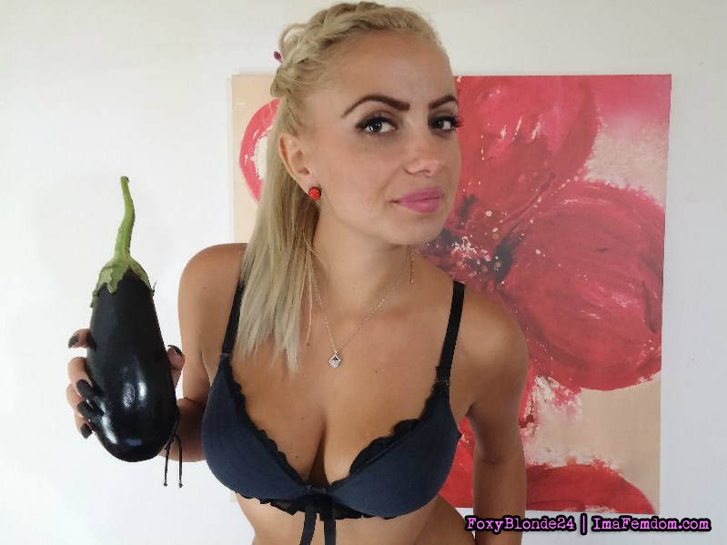 Show me your tiny eggplant