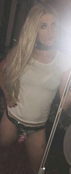 (Repin) The stunning Sissy Hannah locked in chastity and striking a sexy pose