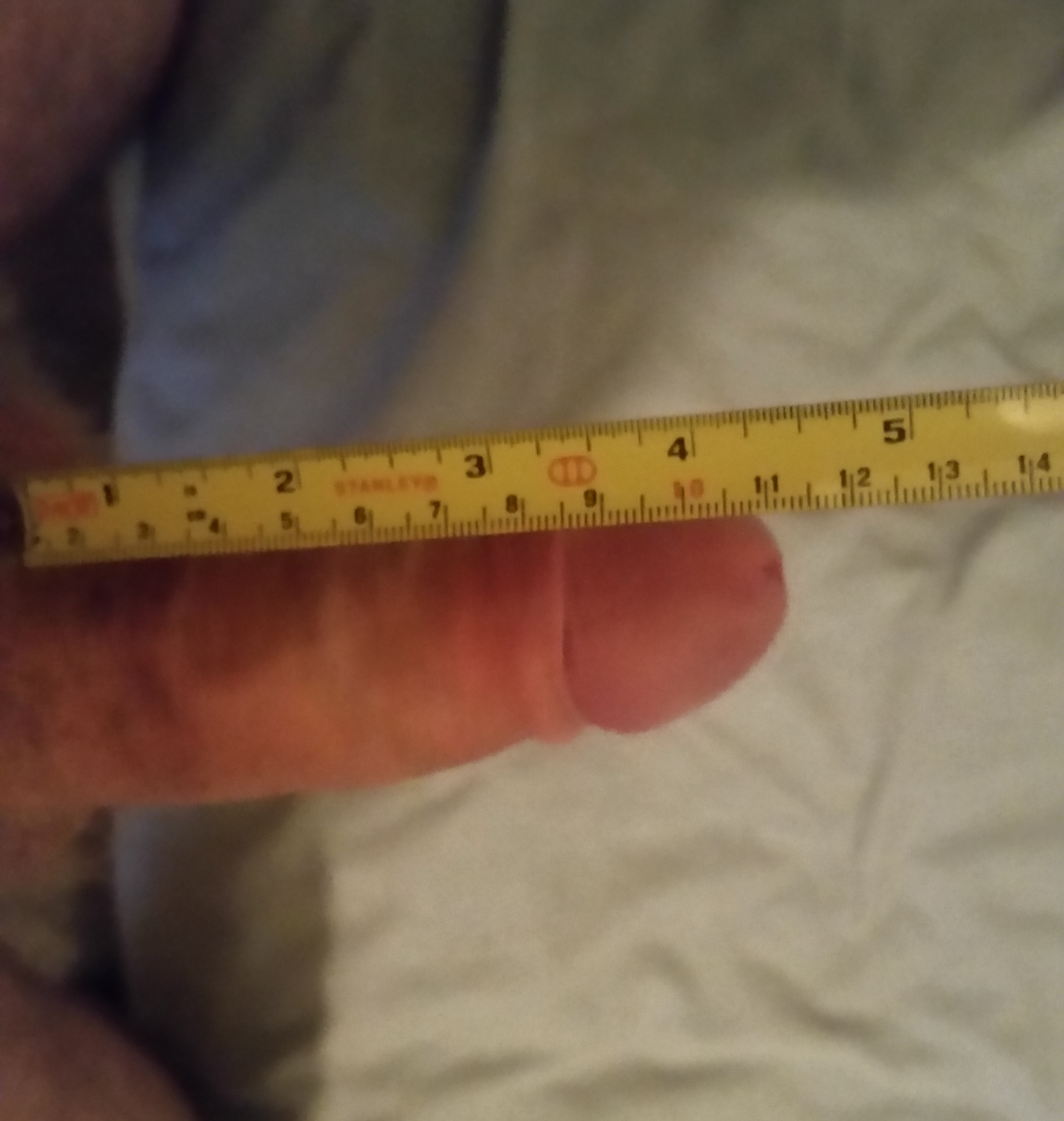 Small dick that loves to suck tiny cocks photo