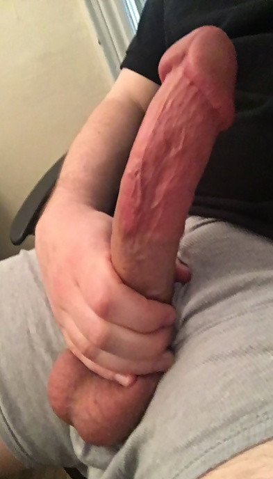 Big headed dick ready for you to sit