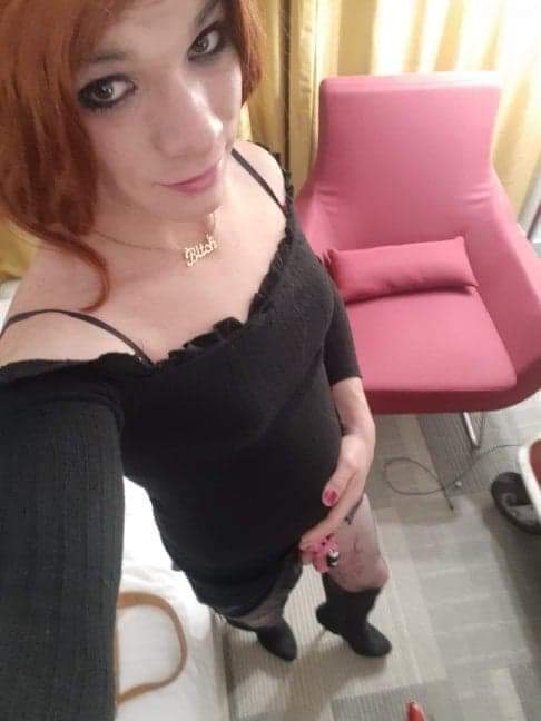 Exposed sissy slut Lee Backer