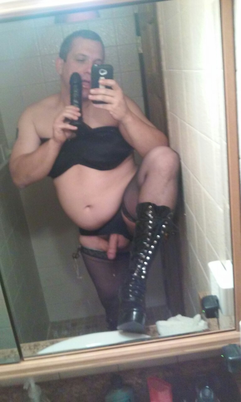Pathetic sissy fag for exsposure
