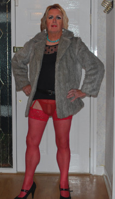 Crossdressing Cuckold