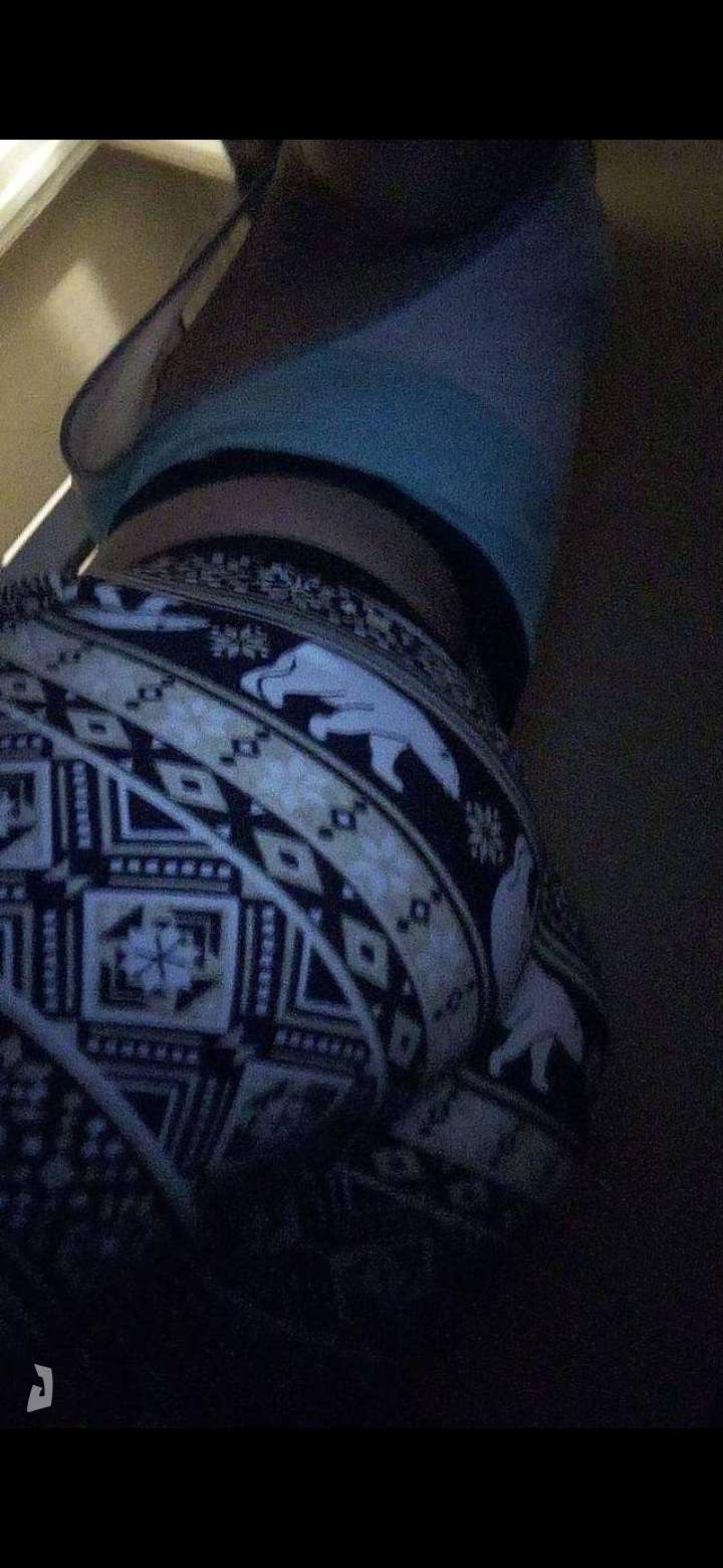 Hi