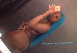 Black findom ass worship webcam. Get drained live by Mistress