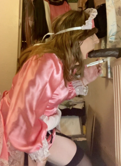 Sissy Slut Joanna Practicing Her Oral Skills