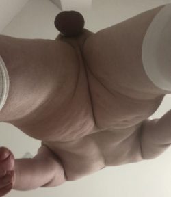 Wanting and hoping for a big dick for breeding…