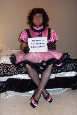 My name is Teri and I am a Sissy Maid