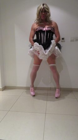 sissy faggot polly