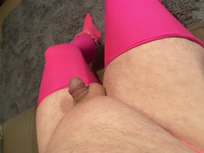 (Repin) Pink matches our clitties so well, doesn’t it?