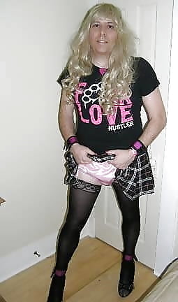 Expose Britney PinkPanties