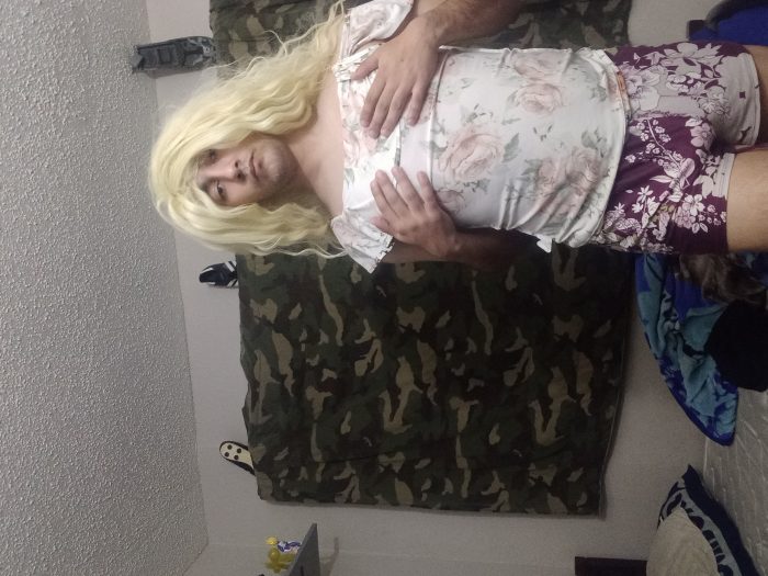 Sissy donna kik rich5437