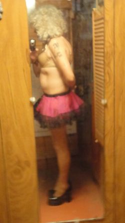 getting ready for dress up party