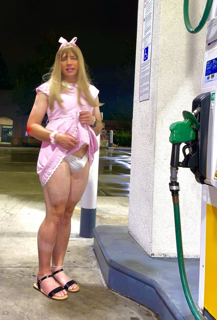 Sissy Pumping Gas and Wanting Dick Up My Ass