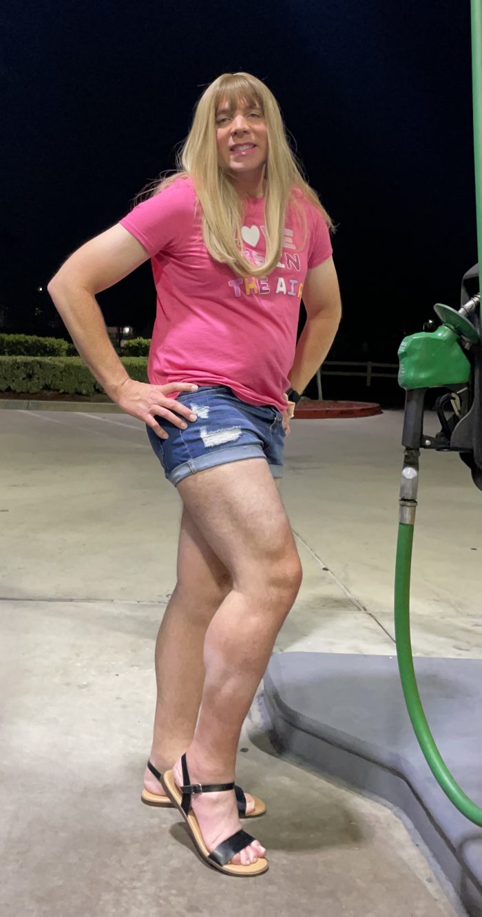 Sissy Pumping Gas and Wanting Dick Up My Ass