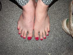 Some sissy feet