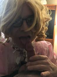 I want to be your Sissy cumdump