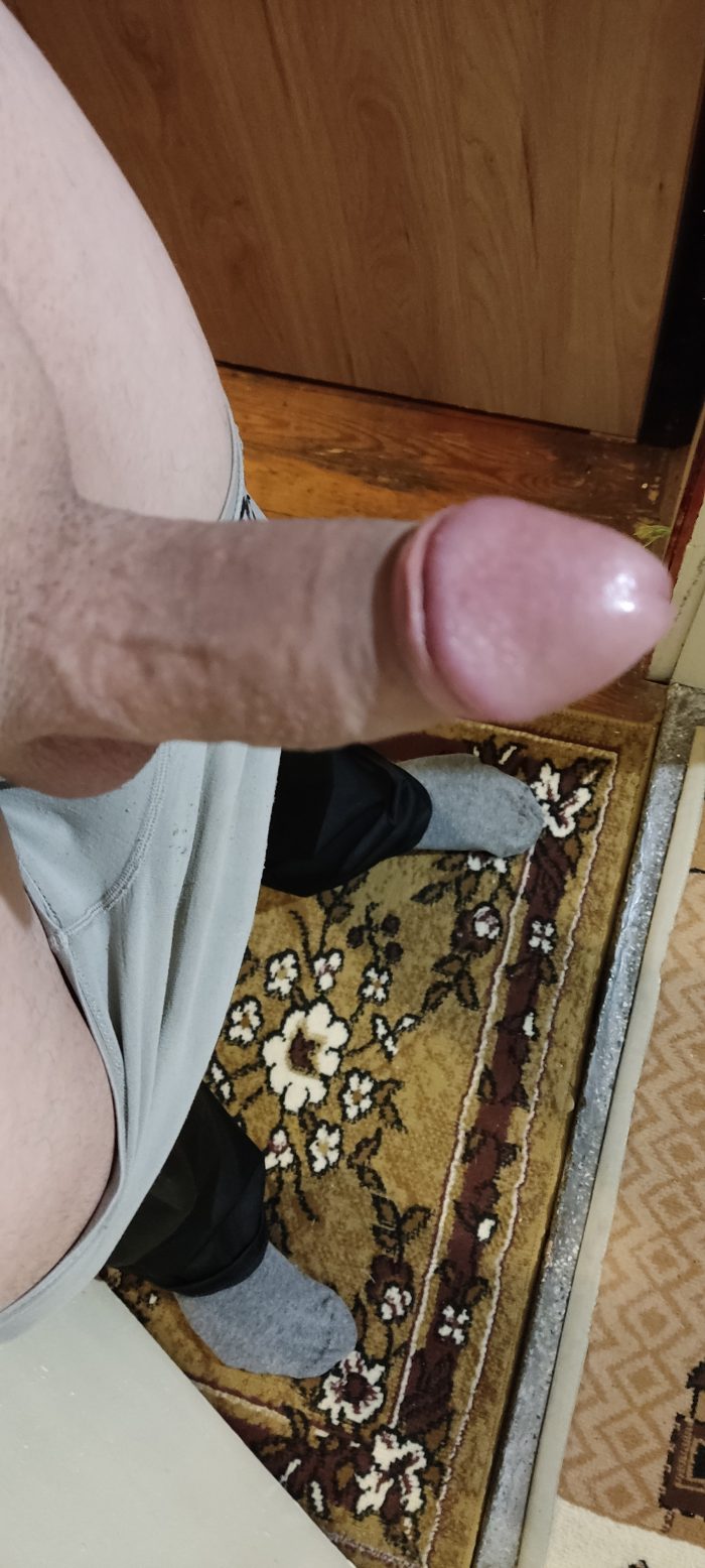Hi this is my 14cm dick it is kinda fat but it is short I luv humiliation on my dick it is the b ...