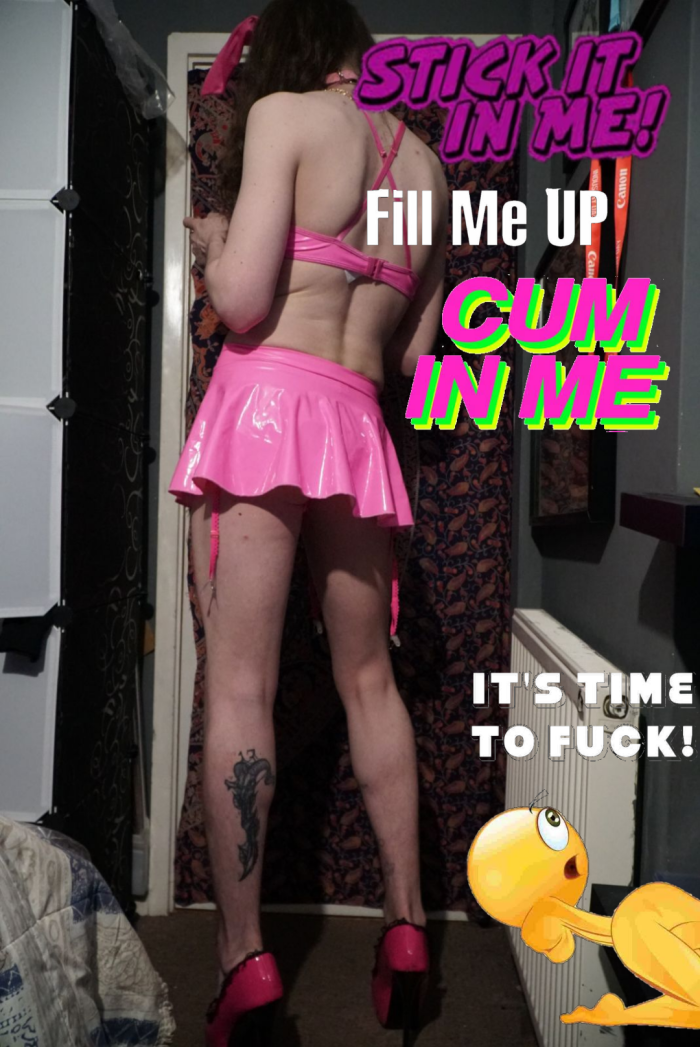 Exposing a hot sissy…