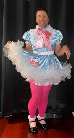 Sissy Marky the Sissy Maid on Display
