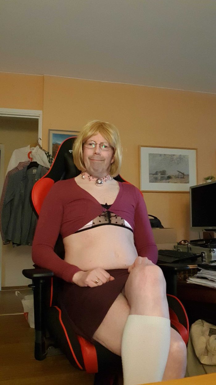 Swedish sissy in Tierp needs exposure