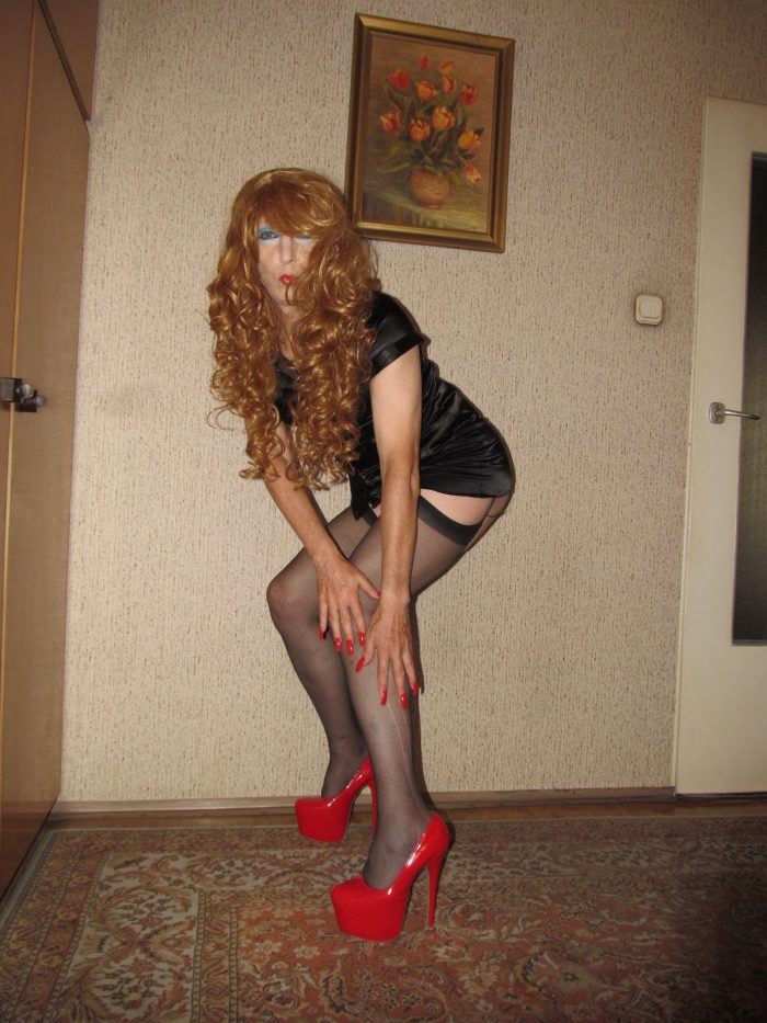 Sexy TGirl Jolanta … webslut, cumslut, cocksucker, sperm-whore. Expose me and humiliate me !!!