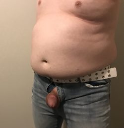 Okay ladies, who doesn’t believe size matters and wants my giant 3 inch boner?