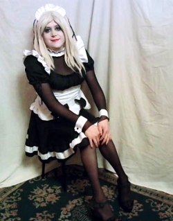 Sissy Maid – Ready to clean