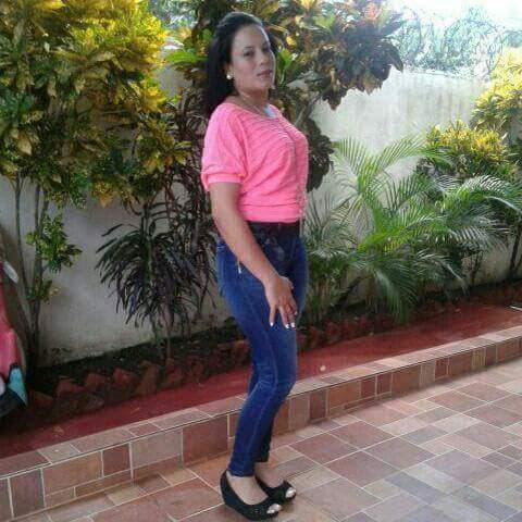 Me llamo yahayra de RD