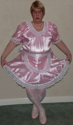 Pink sissy maid