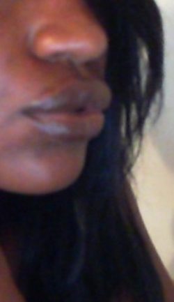 Black milf mouth makes men cum on cam