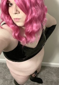Donna can be quite pouty sometimes. That usually can be remedied by a big cock in her puss.