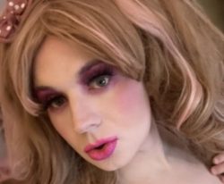 Horny trans girl gets on cam to make you cum