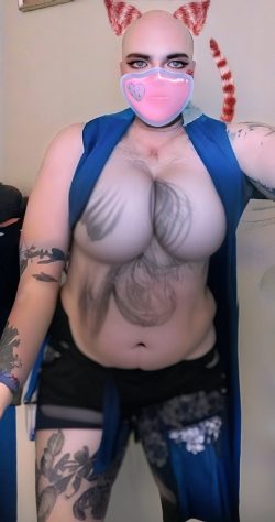 Hot tattoo shemale