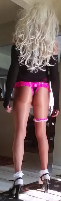 Lexiflores sissyfaggot cocksucker