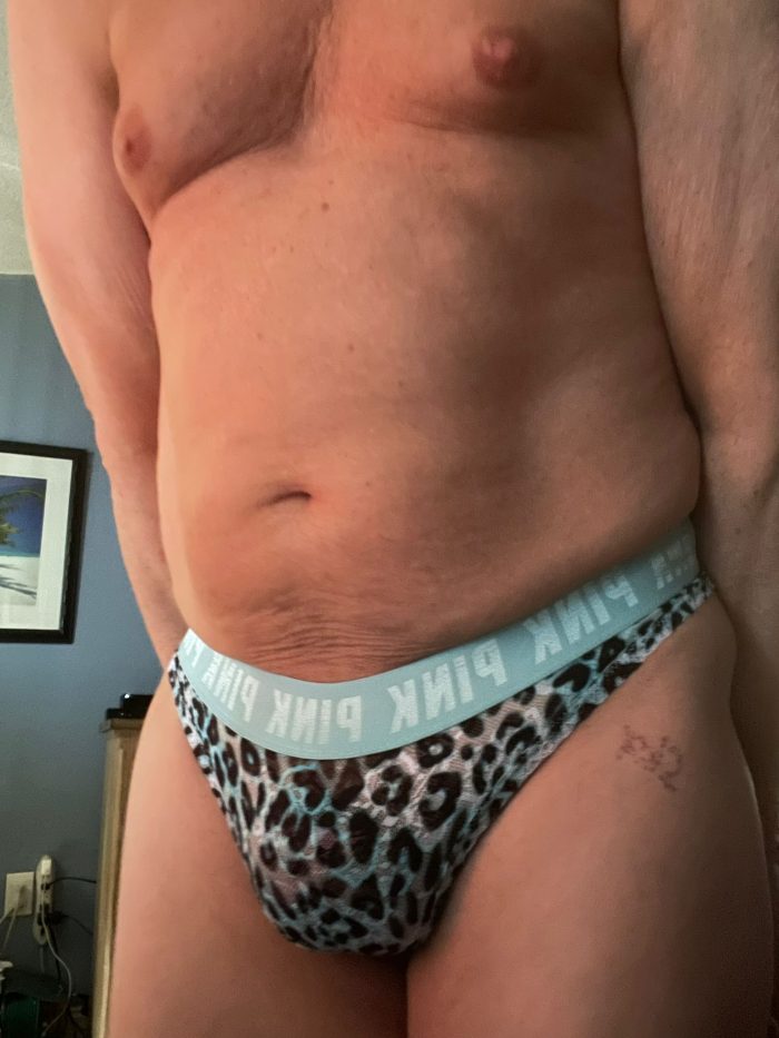 tiny sissy boi