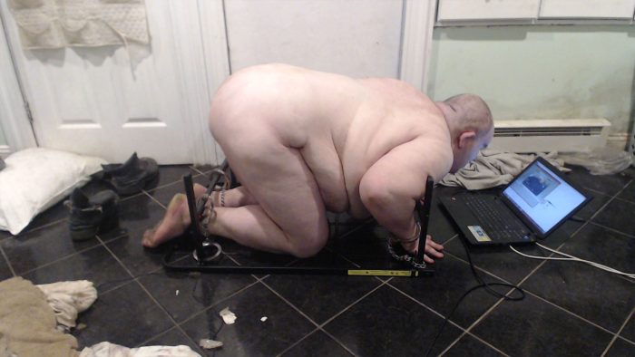 FatAssSmallDick big fat butt, more cushion for the pushion. If his cock was as big as his ass he ...