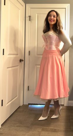 Sissy, Pretty in pink.