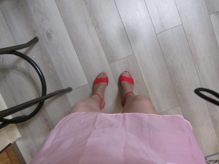 Sissy Feminine CD Seanette Carey I love cocks and cum and being fucked.