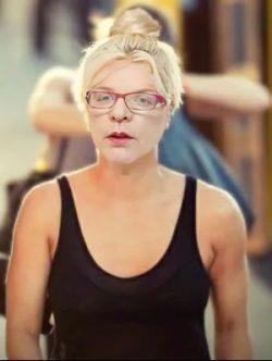 Tvcarole sissy faggot 💕